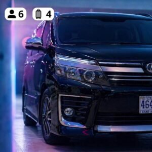 Toyota Voxy (2017)