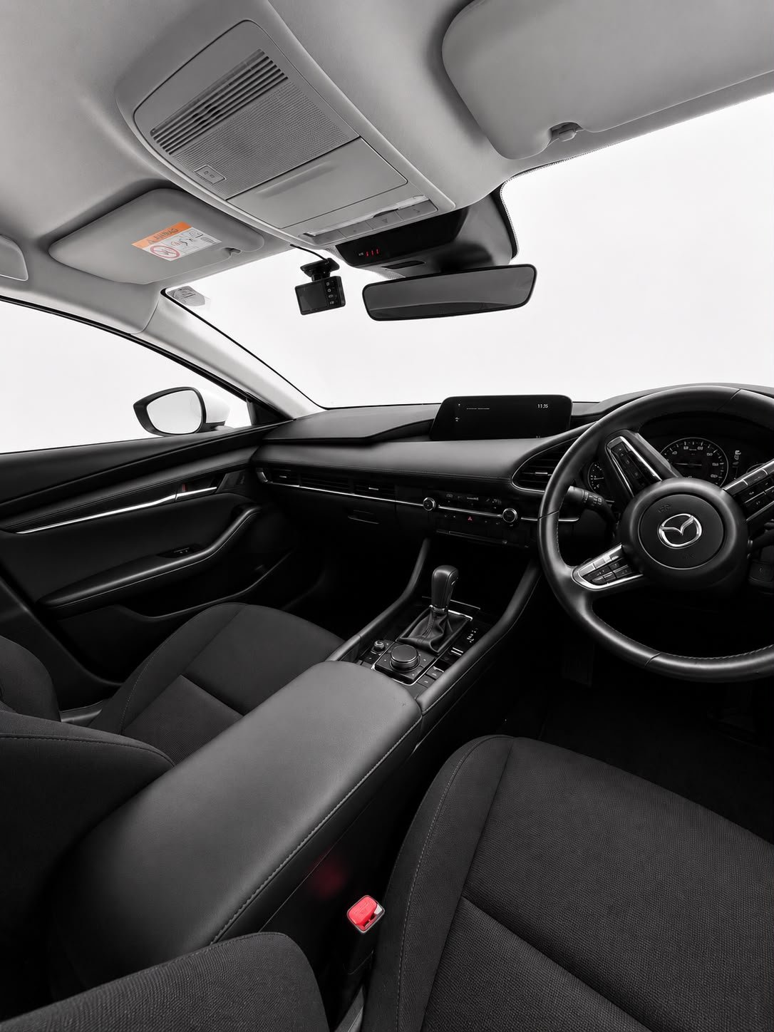 2021 mazda 33